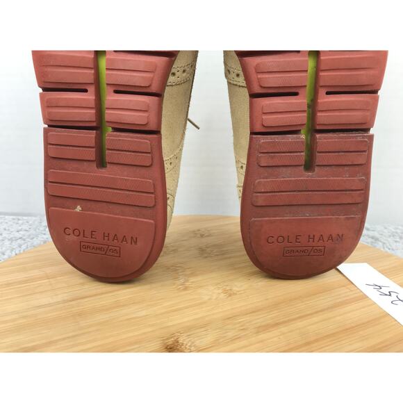 Cole Haan GrandSprint Wing II Tan Suede Wingtip Casual Oxford Shoe Mens 8 C12468 - Picture 9 of 10